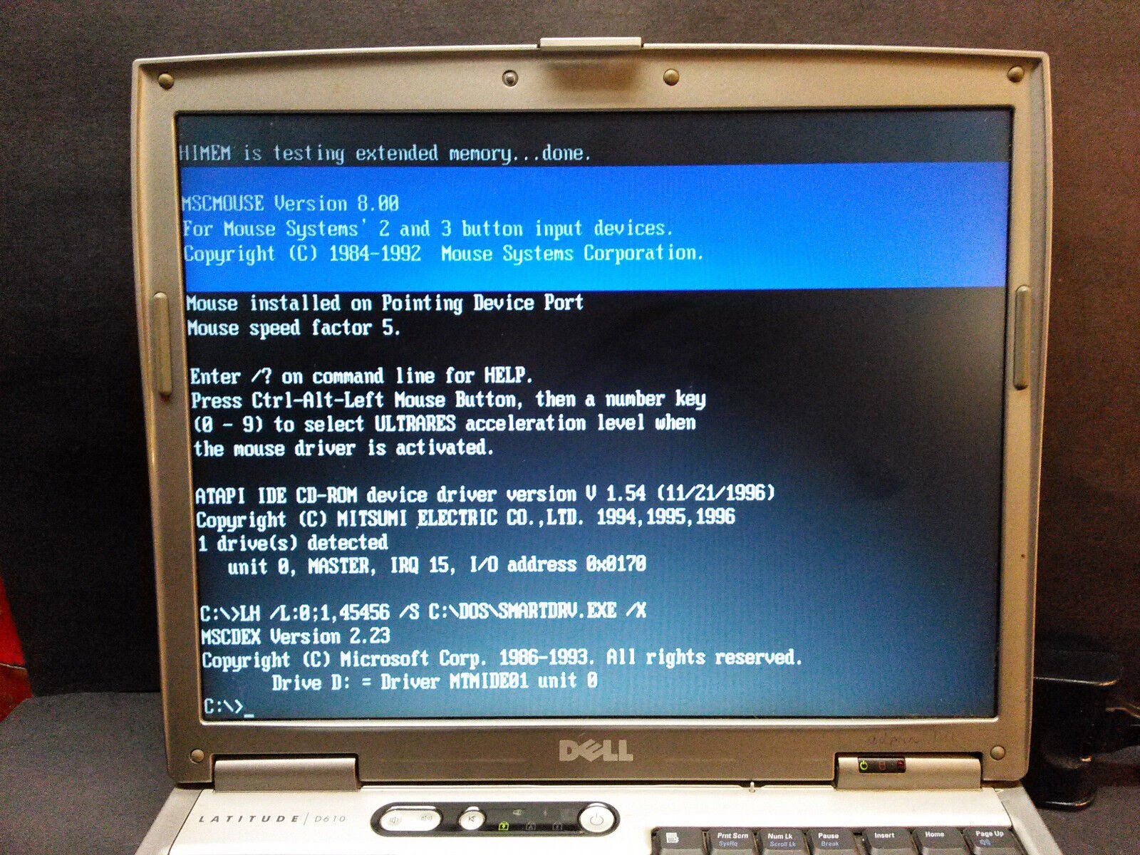 Dell 1200mhz DOS 5 or DOS 6 w/cdrom or Floppy/Legacy laptop computer. Windows if