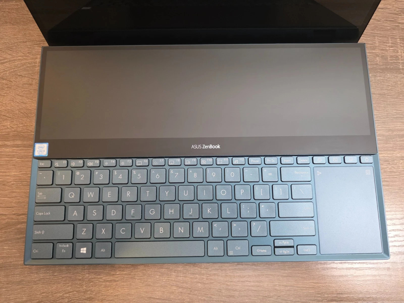 ASUS ZenBook Pro Duo UX581GV i9 RTX2060 32GB 1TB SSD 4K OLED | NEW Battery | Box