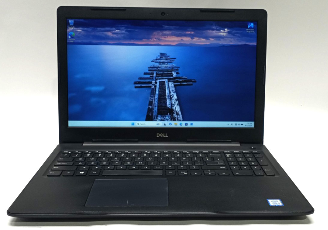 Dell Latitude 3590 15.6″FHD i5-8250U@1.60GHz 8GB RAM 256GB M.2 WIN11Pro WH780*!