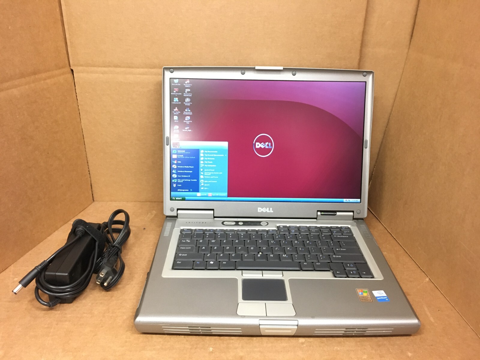 Dell Latitude D810 Laptop 1.73GHz 1GB RAM 80GB HDD ATI Radeon X600 Windows XP