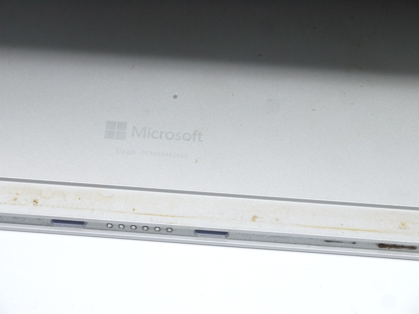 Lot of 3 Microsoft Surface Pro 3 12″ 128GB & 256GB Tablets – Working But Read