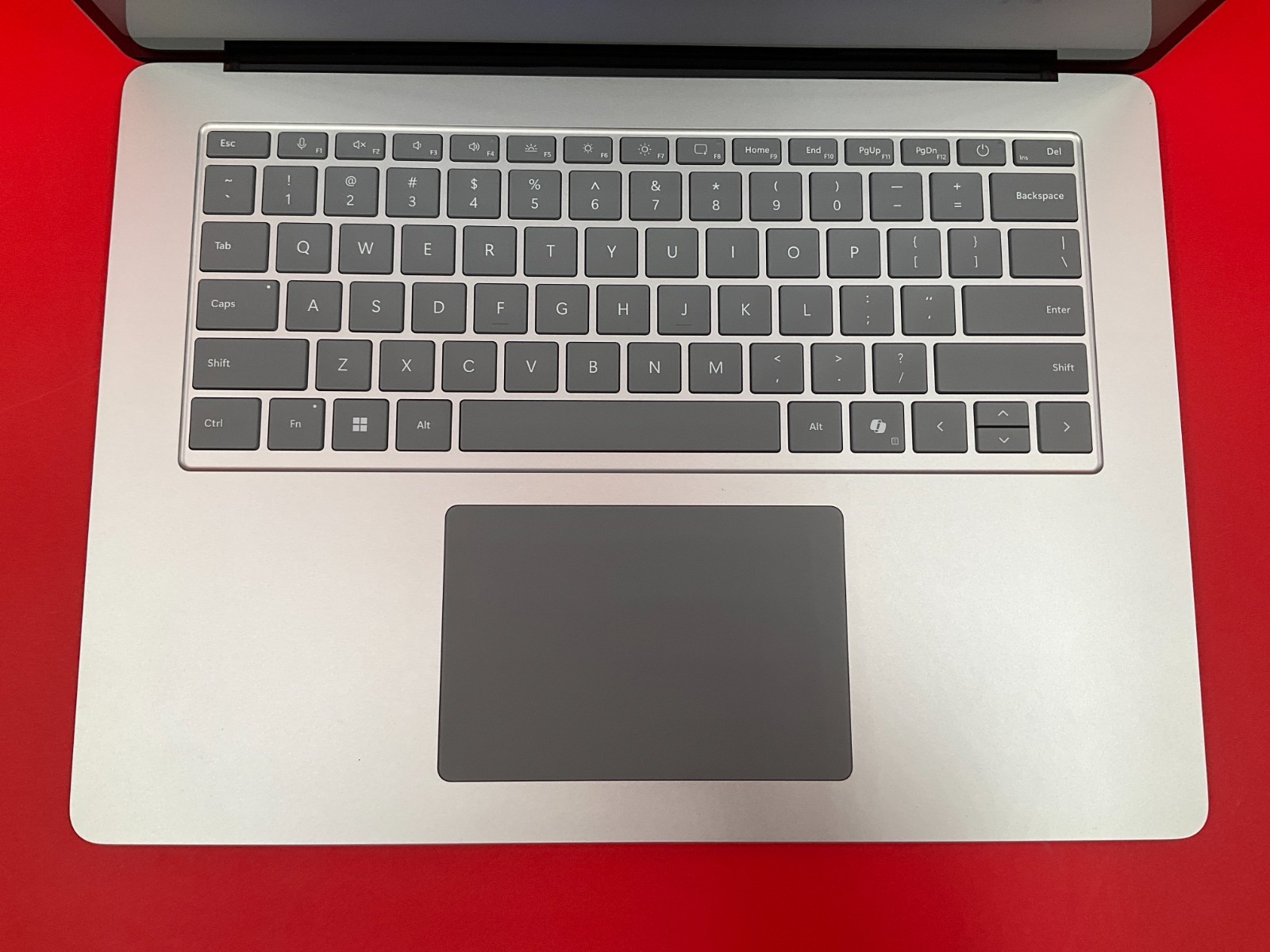 Microsoft Surface Laptop 7 SD-XE12 16GB 256GB WiFi7 15T W11P platinum ZHP-00001
