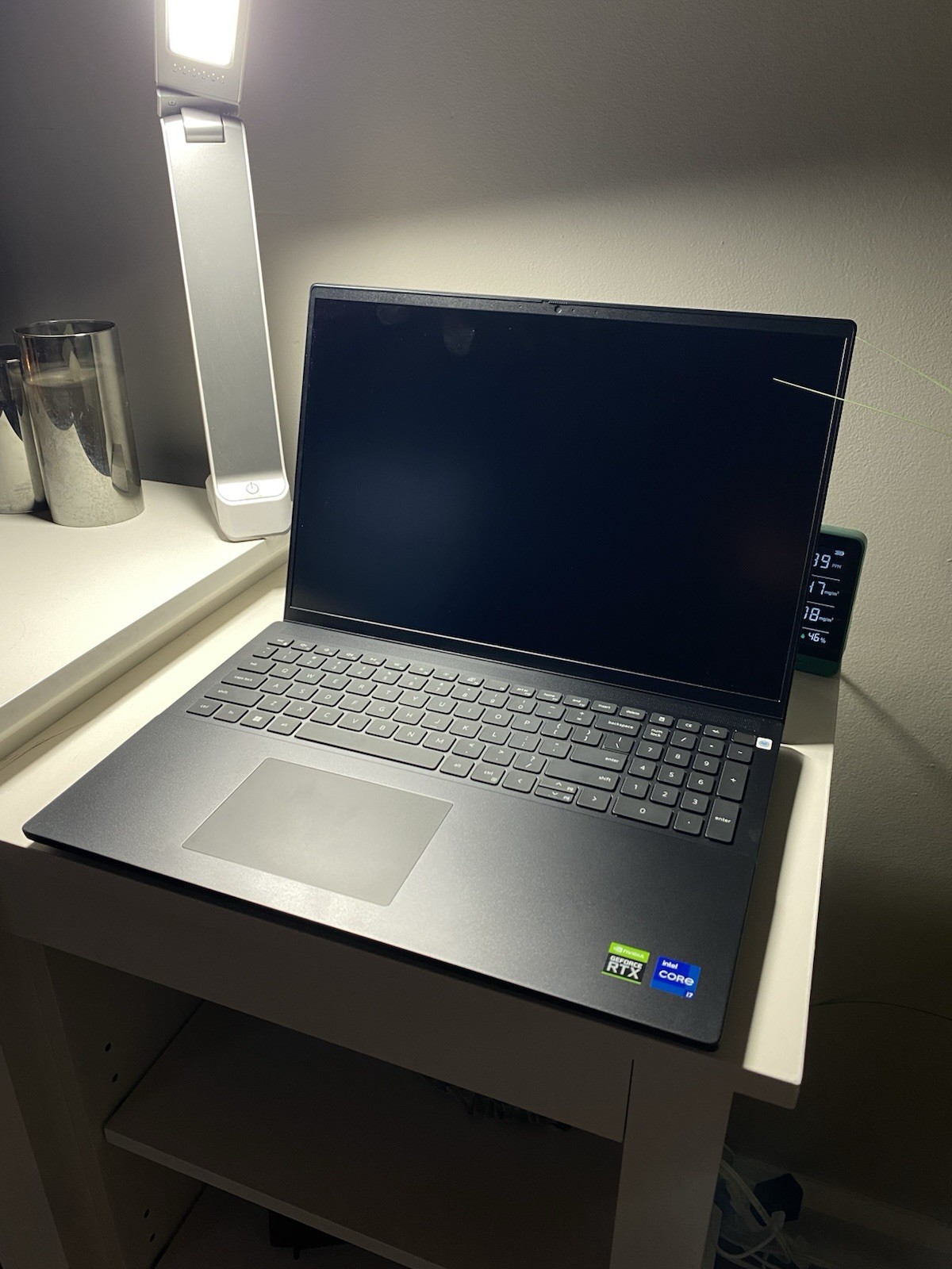 Dell Vostro 7620 16″ i7-12700H 16GB RAM GeForce RTX 3050 Windows 11 PRO Laptop