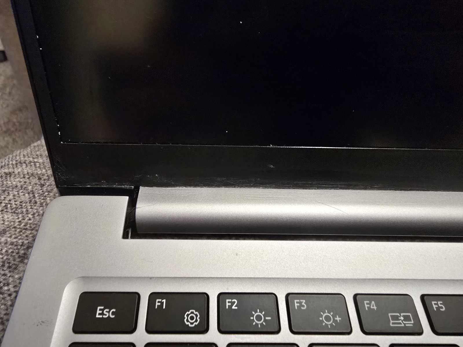 Samsung Galaxybook4 Intel I7 512gb 16gb Of Ram