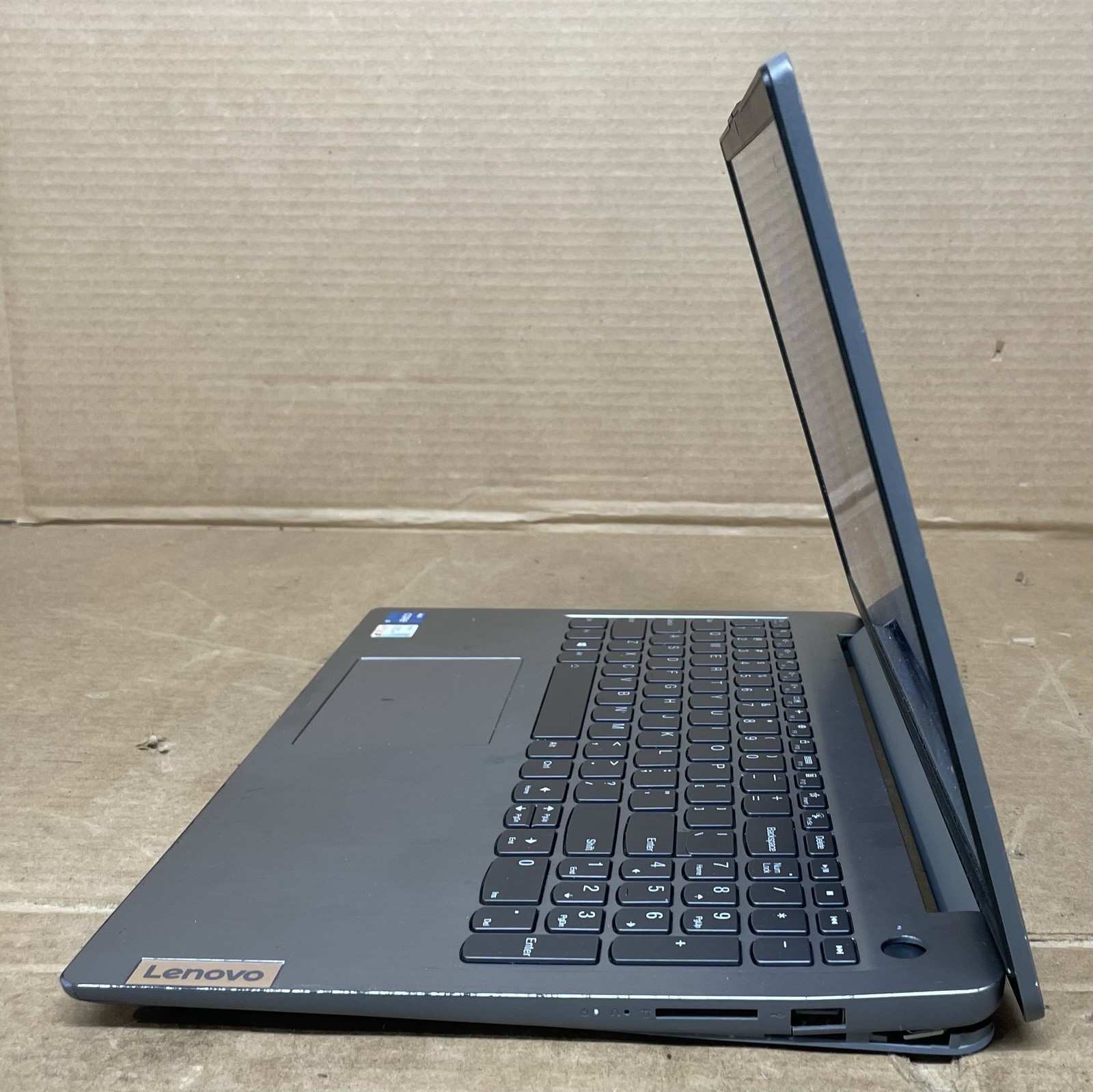 Lenovo IdeaPad 3 15ITL6 Intel Core i5-1135G7@2.40GHz 12GB RAM 256GB SSD WIN 11P