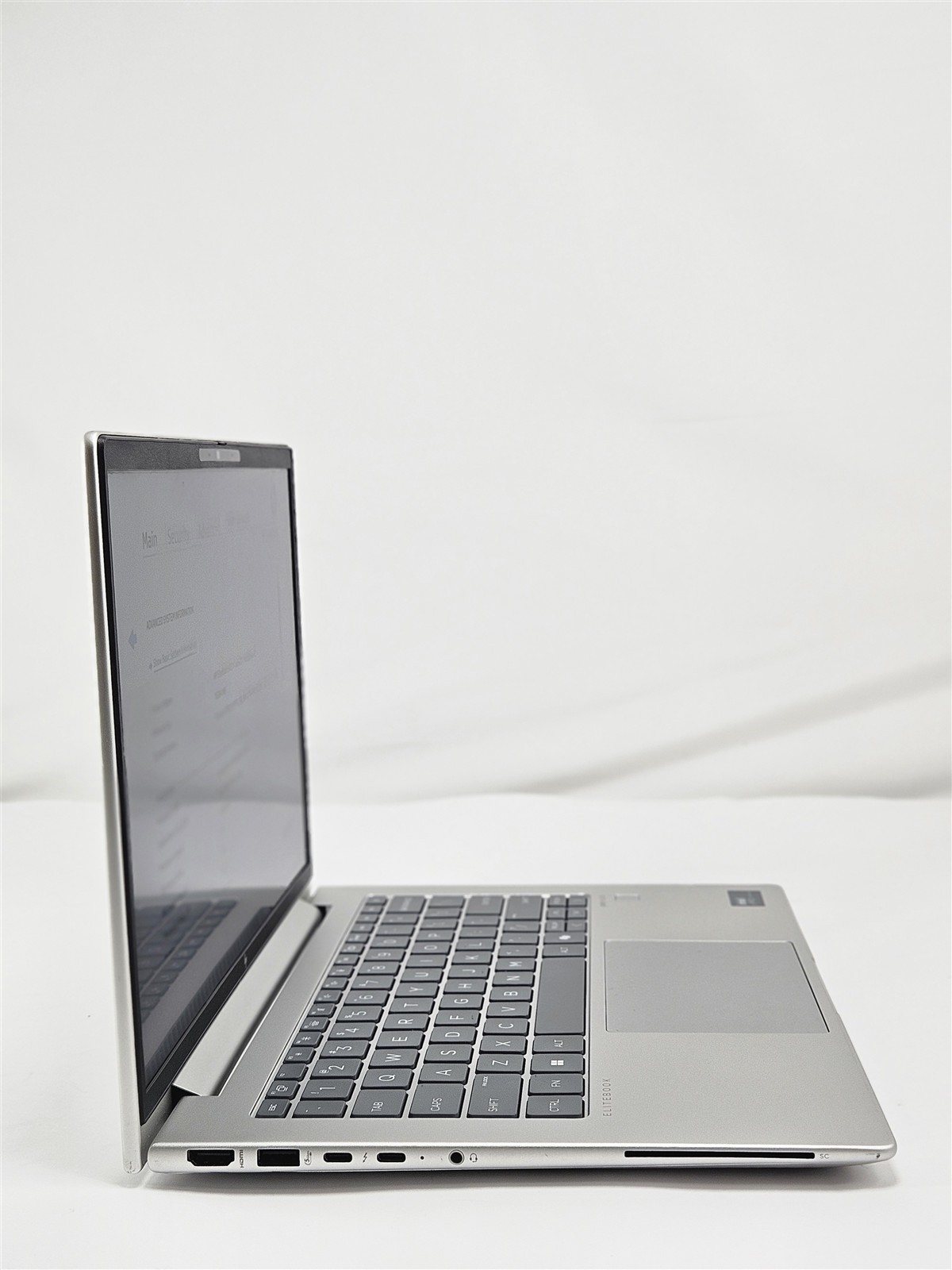 HP EliteBook 640 G11 Core Ultra 5 135U 16GB RAM 512GB SSD GPU No OS
