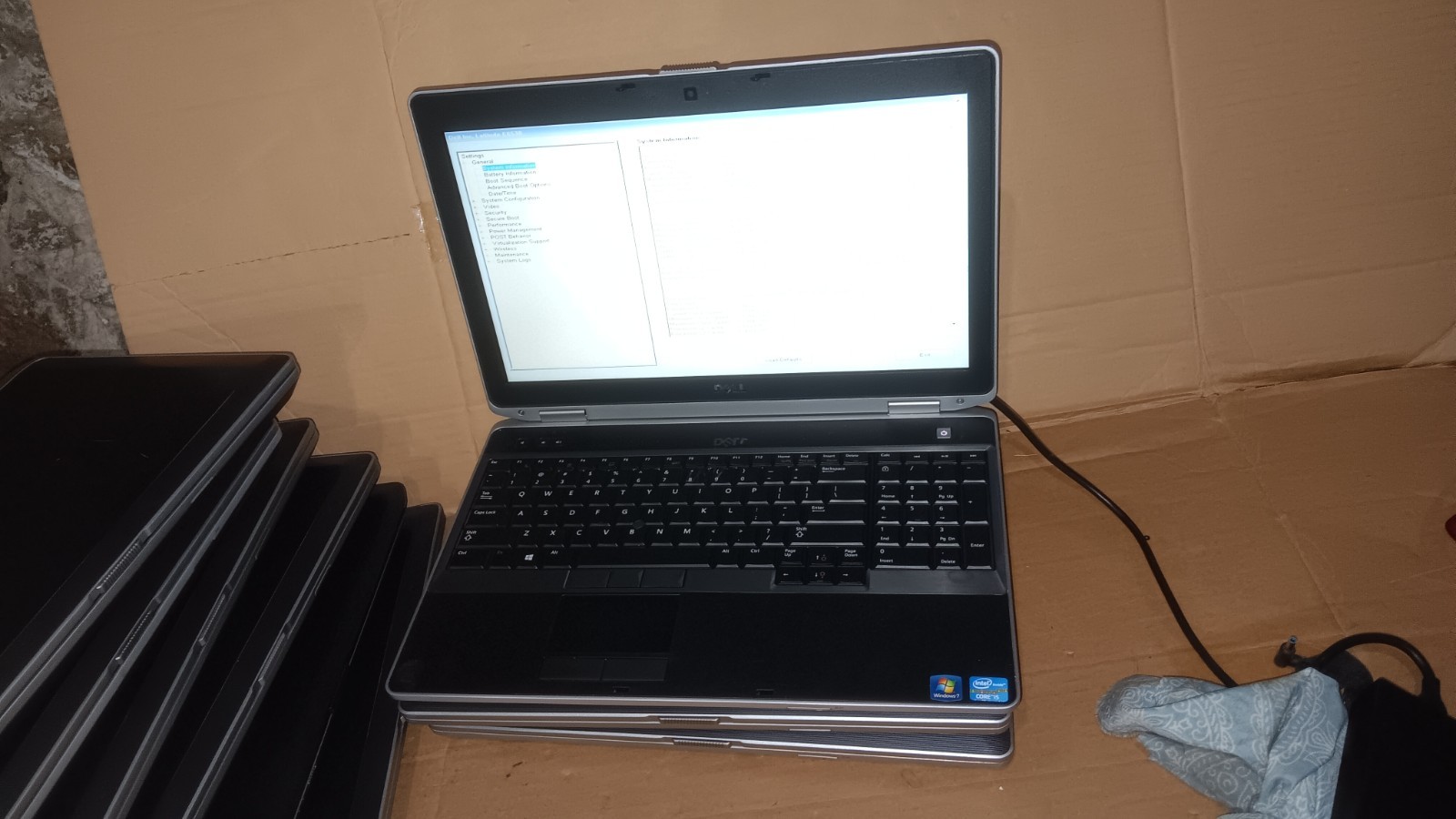 Lot of 9 Dell Latitude E6530, E6520, E5530 Laptops Core i5, 15.6″ LCD Screen P/R