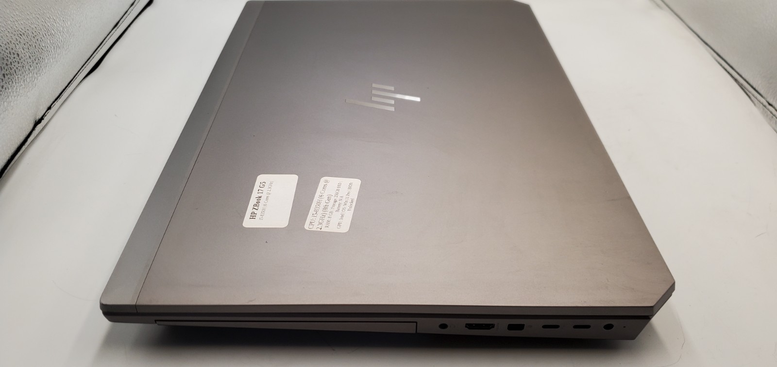 HP ZBook 17 G5 Laptop Intel Core i5-8th Gen 2.3GHz 8GB RAM 256GB SSD No Bat/Char