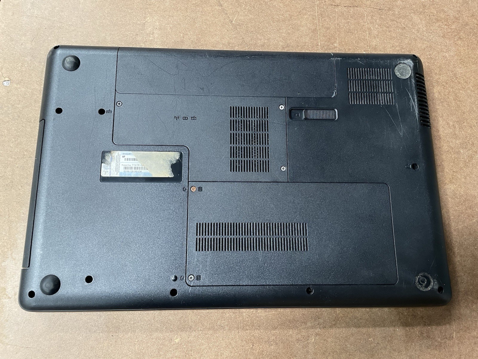 HP Compaq Presario CQ62 15.6” WINDOWS 10 Intel Celeron 900 4gb Ram 420gb SSD