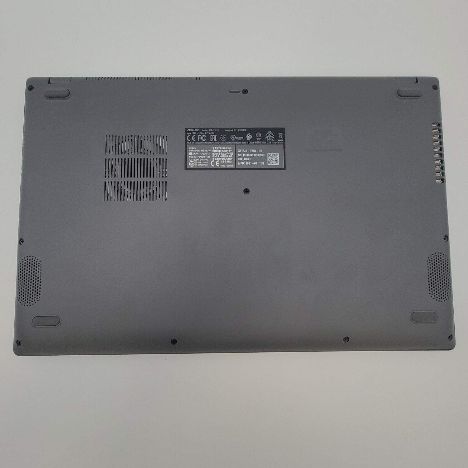 Asus Vivobook 15 X515JA 15.6″ i5-1035G1 1.0GHz 8GB RAM 512GB SSD
