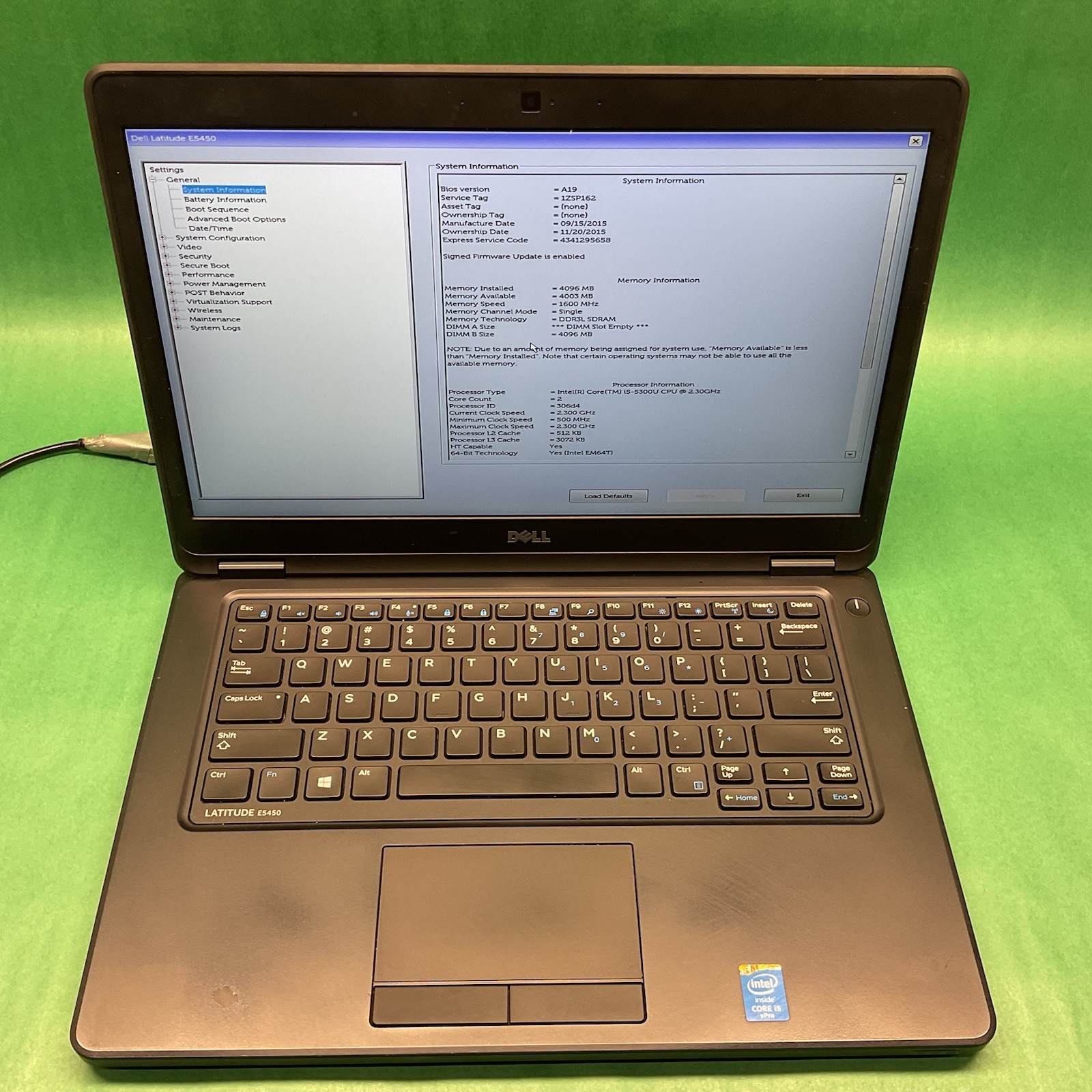 14″ Dell Latitude E5450 Powers On – NO HARD DRIVE- Untested