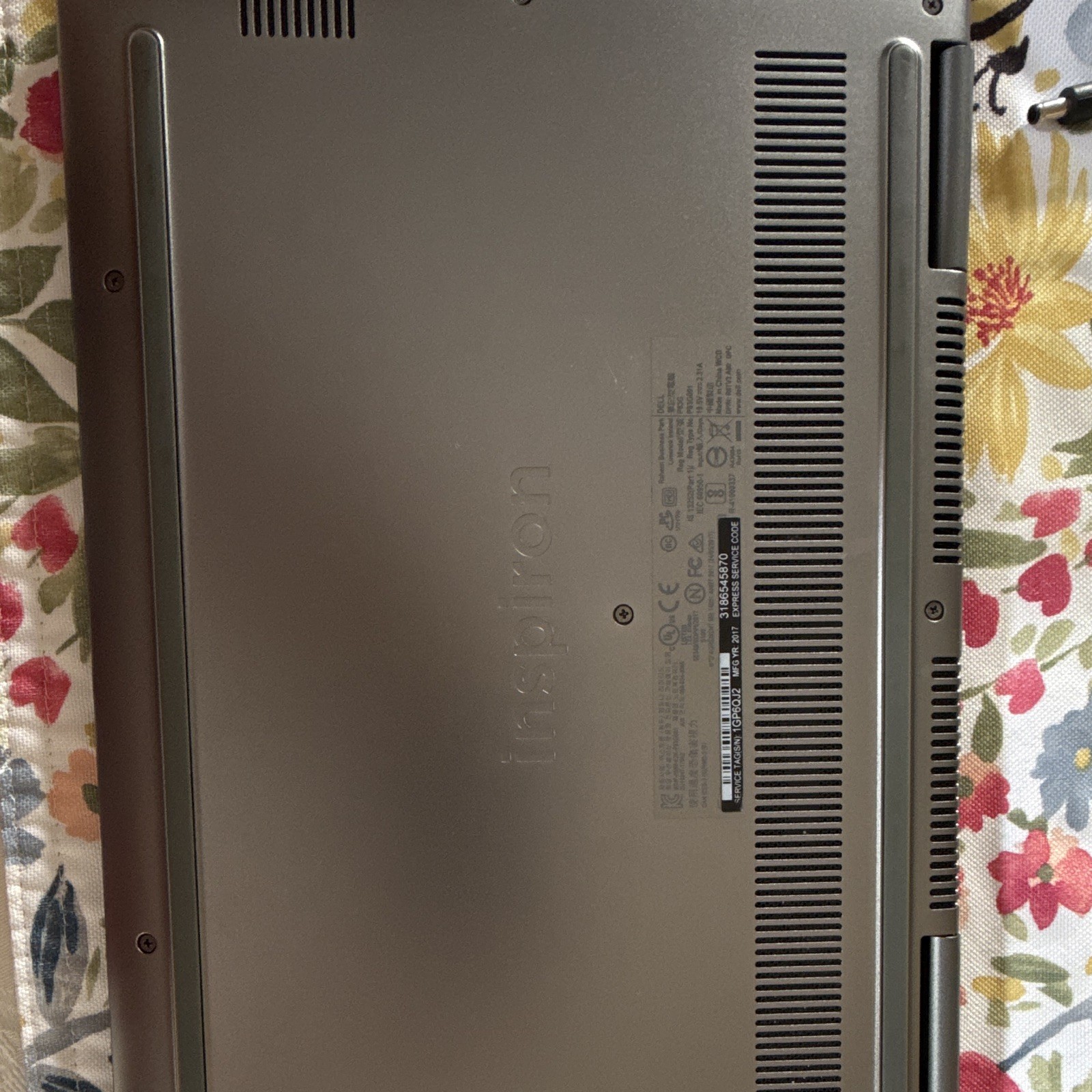 Dell Inspiron 7373 13.3in Touchscreen i7-8550U 16GB 256GB SSD Win11 Gray