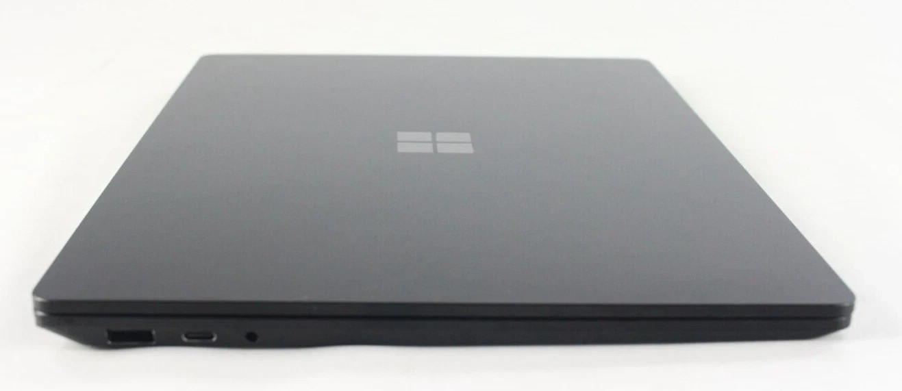 Microsoft Surface Laptop 3 13.5″ Touch i7 10th Gen 16GB RAM 512GB SSD Windows 11
