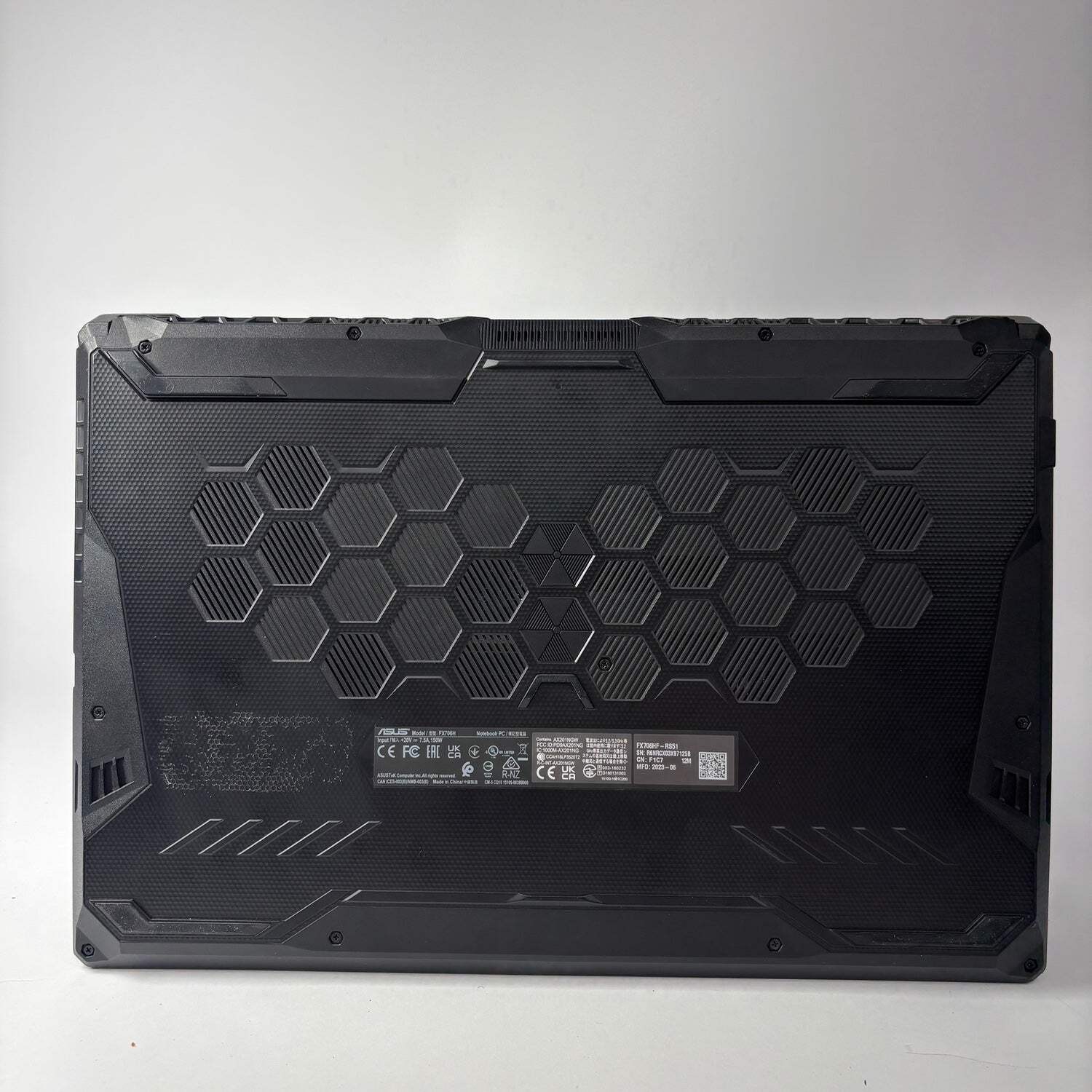 Asus TUF F17 FX706HF 14″ i5-11400H 2.7GHz 16GB RAM 512GB SSD SSD GeForce RTX2050