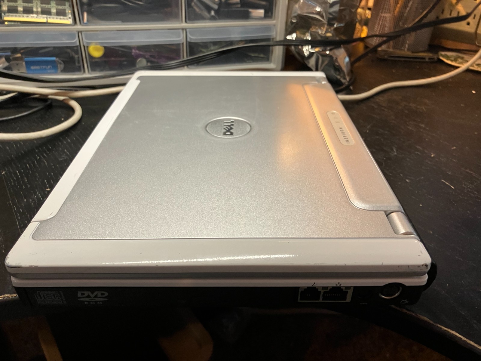 Dell Inspiron 700m 12.1″ Laptop Pentium M 1.6GHz 1GB RAM 32GB SSD Wifi Win XP