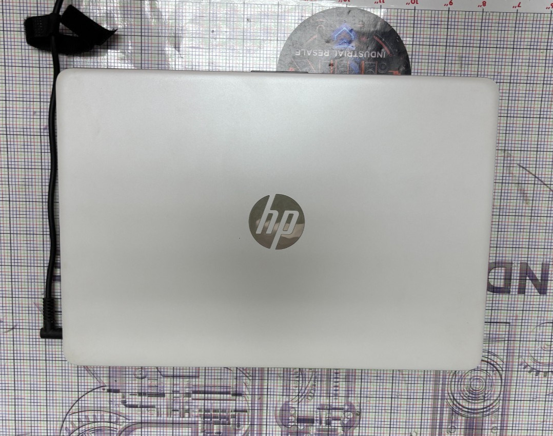 HP 15-dy2093dx 15.6″ Laptop-no power supply