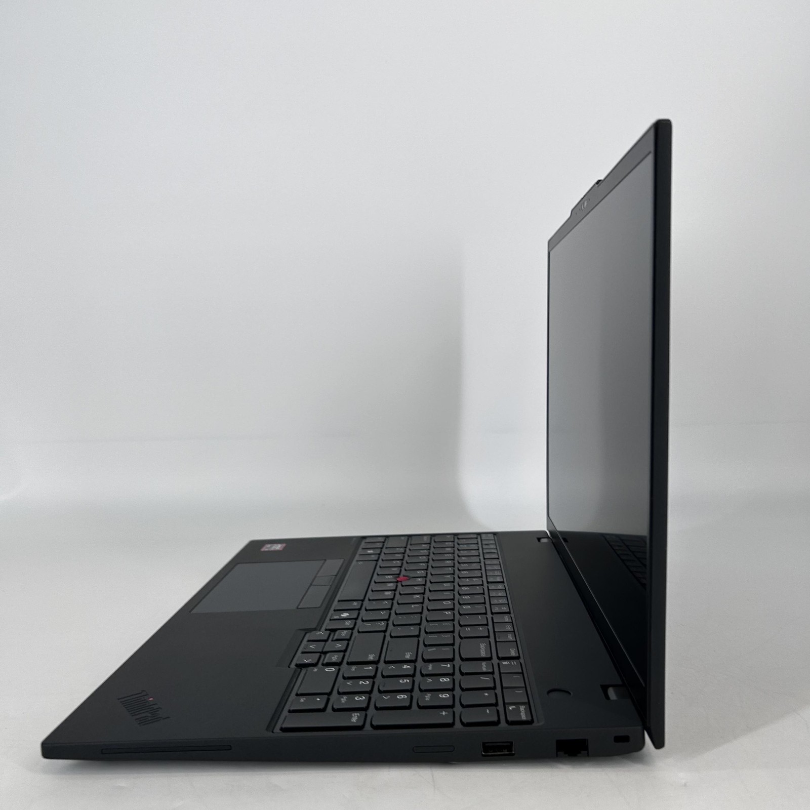 Lenovo ThinkPad T16 Gen 4 FHD+ 2.0 GHz Ryzen AI 7 PRO 350 32GB 1TB SSD Very Good