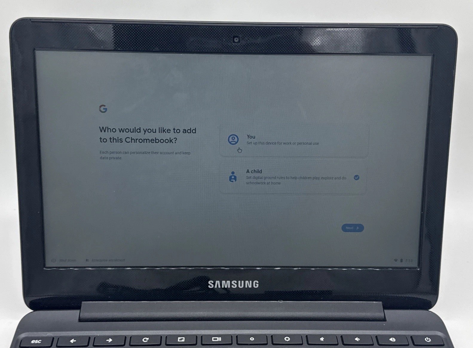 Samsung Chromebook 3 XE500C13 11.6in. 16GB, Intel Celeron N, 2.48GHz, 2GB Tested
