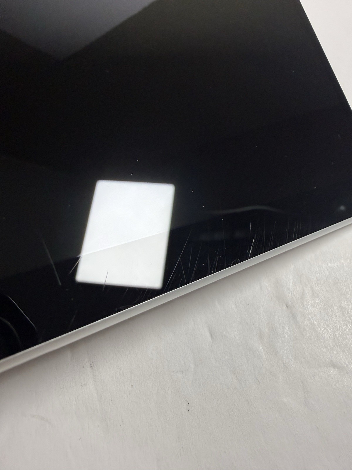 Microsoft Surface Pro 8 (1982) i5-1145G7 – 16GB RAM – 256GB 120Hz – Win 11 Pro