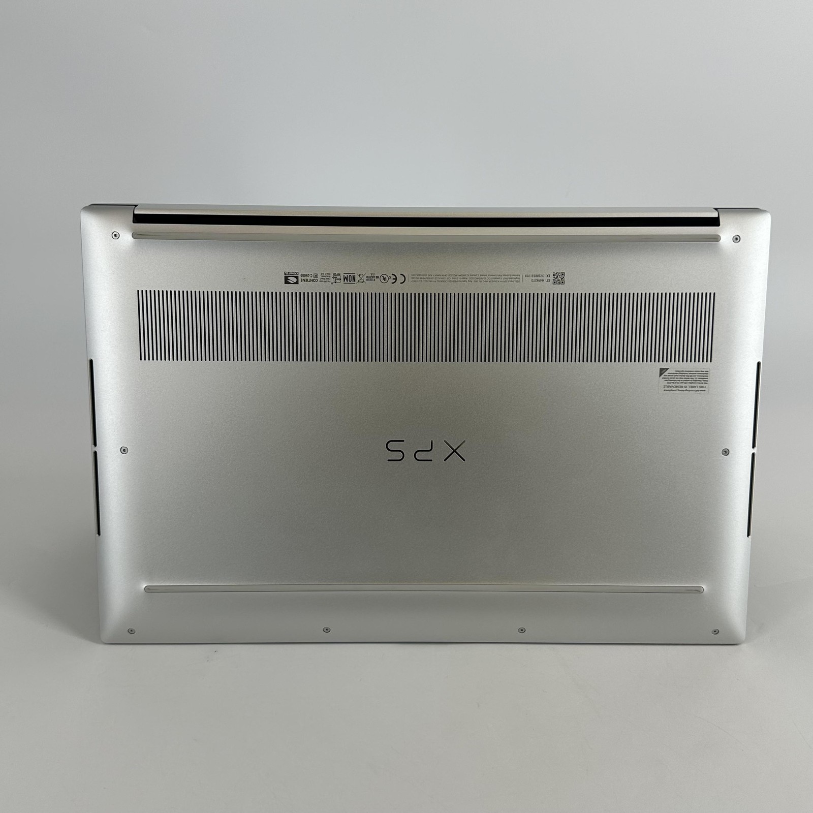 Dell XPS 15 9520 FHD+ 2.3 GHz i7-12700H 16GB RAM 512GB SSD RTX 3050 Excellent