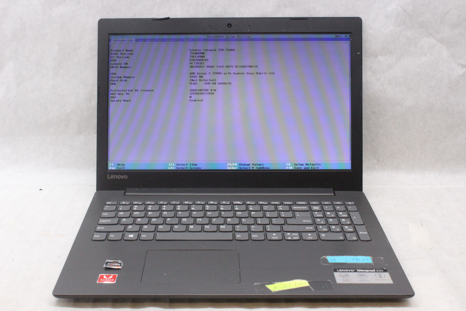 Lenovo Ideapad 330, AMD Ryzen 3 3200U, Radeon Vega 3, 8gb RAM, NO HDD, AS-IS