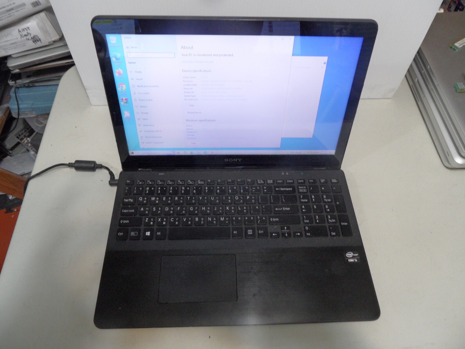 Sony SVF15A13CWB 240 GB SSD Windows 10 8 GB Ram i5 Bad Touch Chinese Keyboard