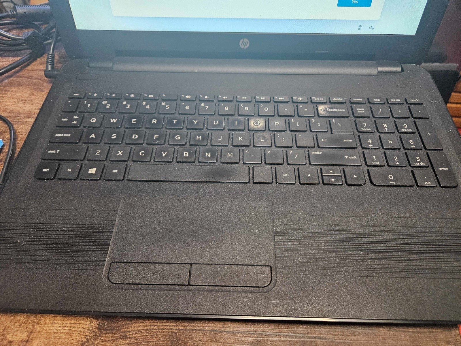 HP Notebook 15‑ay013dx 15.6″ Touchscreen Laptop i5‑6200U 6GB RAM 250GB SSD
