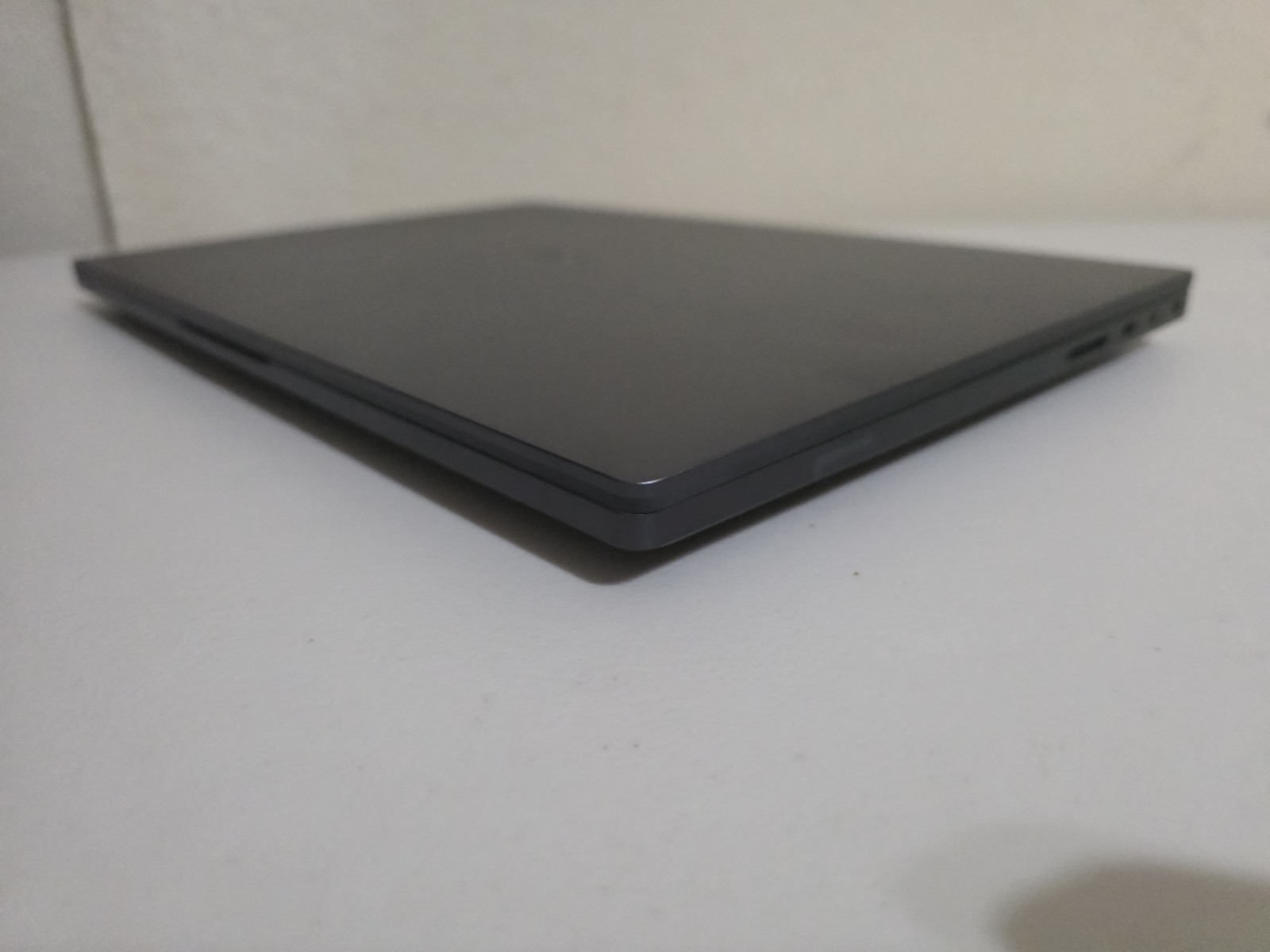 Dell Pro Max 16 Premium 4K OLED TOUCH U7 265HX 64GB RAM 4TB SSD RTX Pro 3000