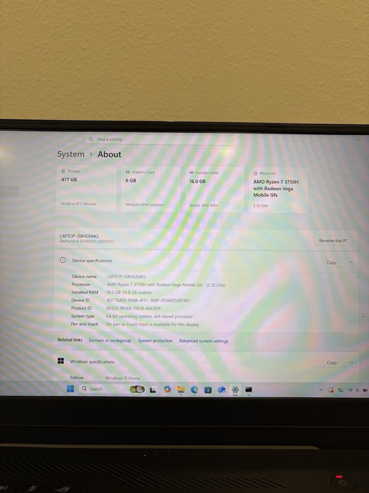 ASUS ROG Zephyrus G15 GA502DU Laptop Ryzen 7 3750H, GTX 1660 Ti Max-Q, 16GB RAM