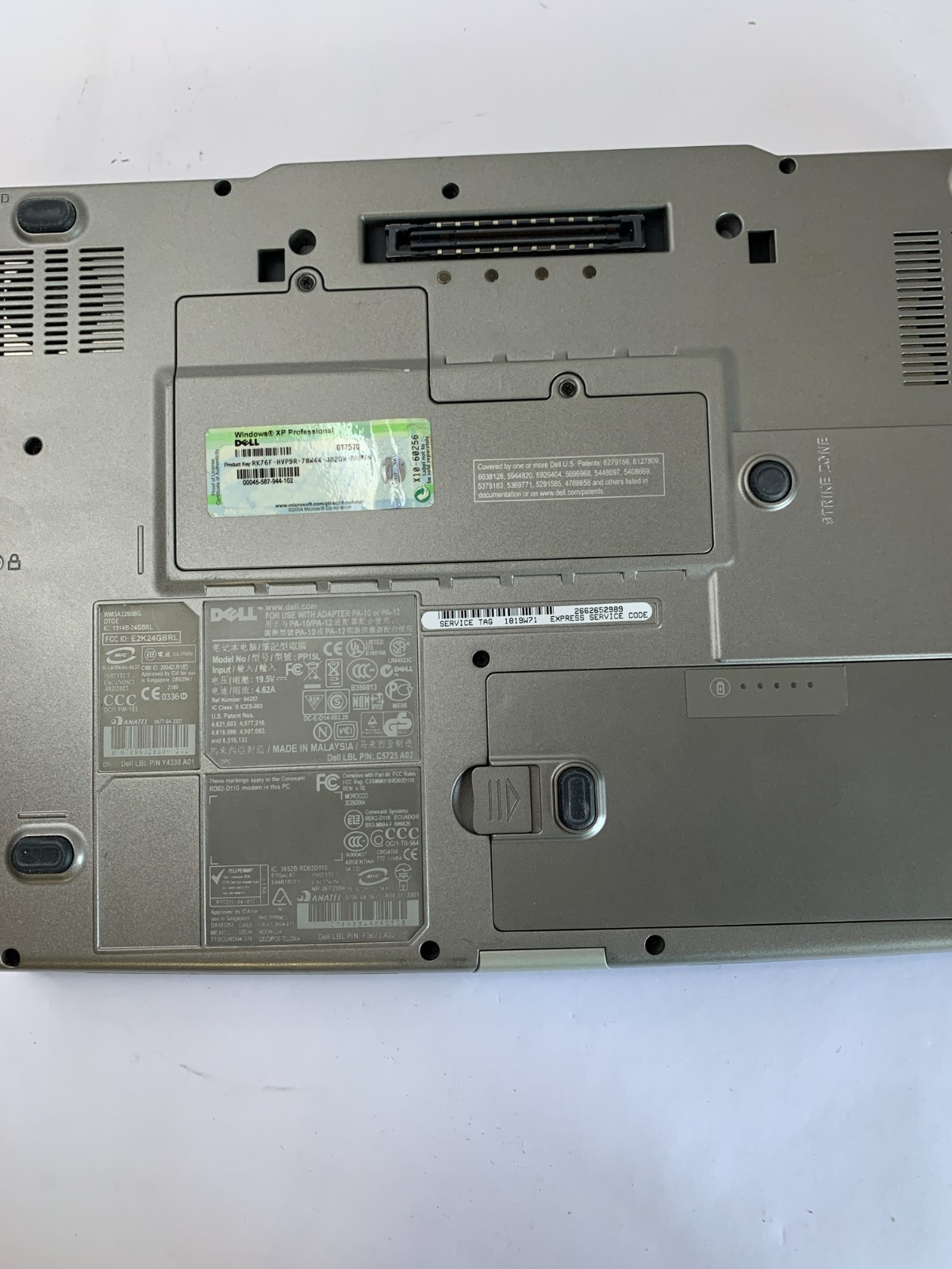 Dell Latitude D810 – Pentium M – 1gb DDR2 – 40Gb HDD – NO OS – DEAD BATT- NO AC