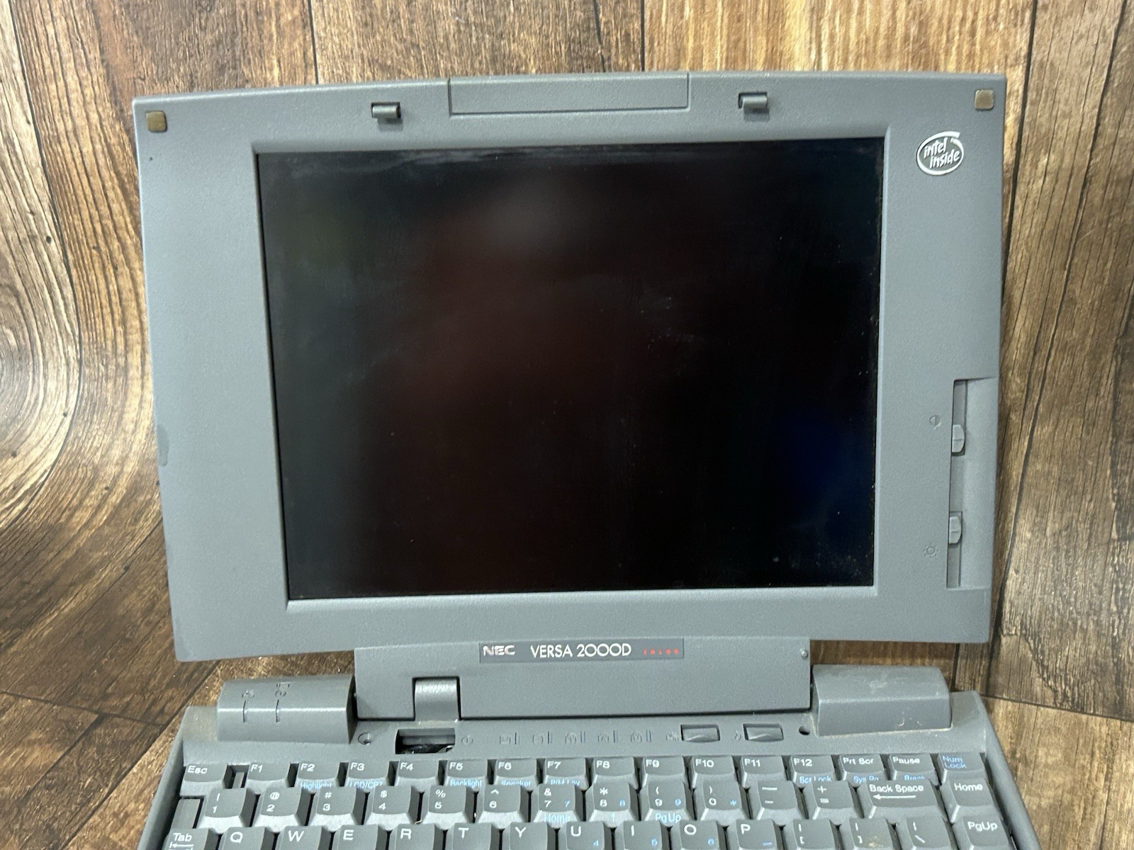 NEC Versa 2000D Laptop For Parts As Is PC-6010-41301W More Available