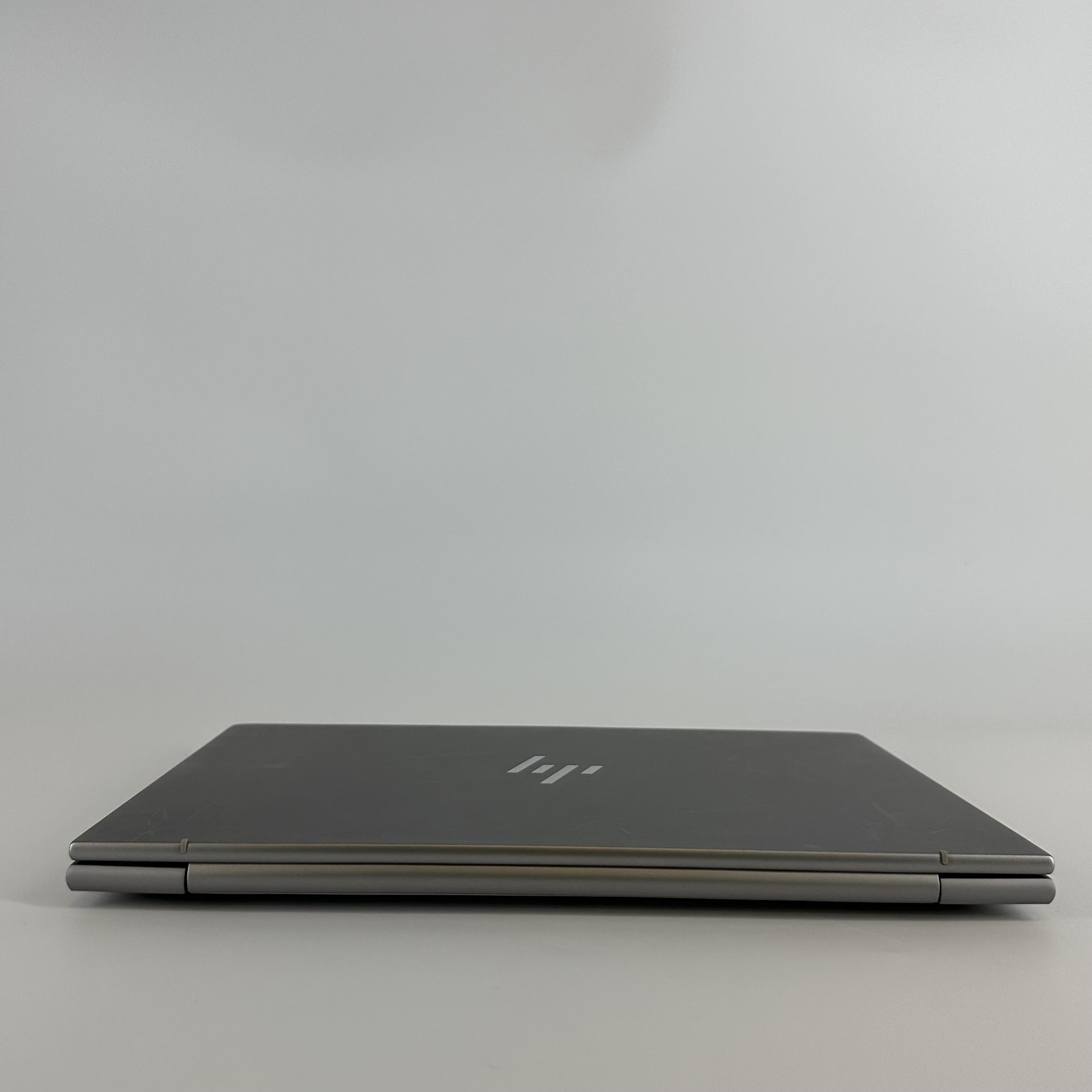 HP ZBook Firefly 14 G10 Gray FHD+ 1.9 GHz i7-1370P 16GB RAM 512GB SSD Good