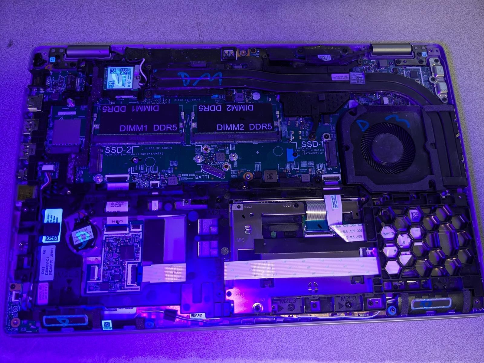 DELL PRECISION 3570 i7-1265U @ 1.80GHz, NO RAM/HDD/OS – (FOR PARTS)
