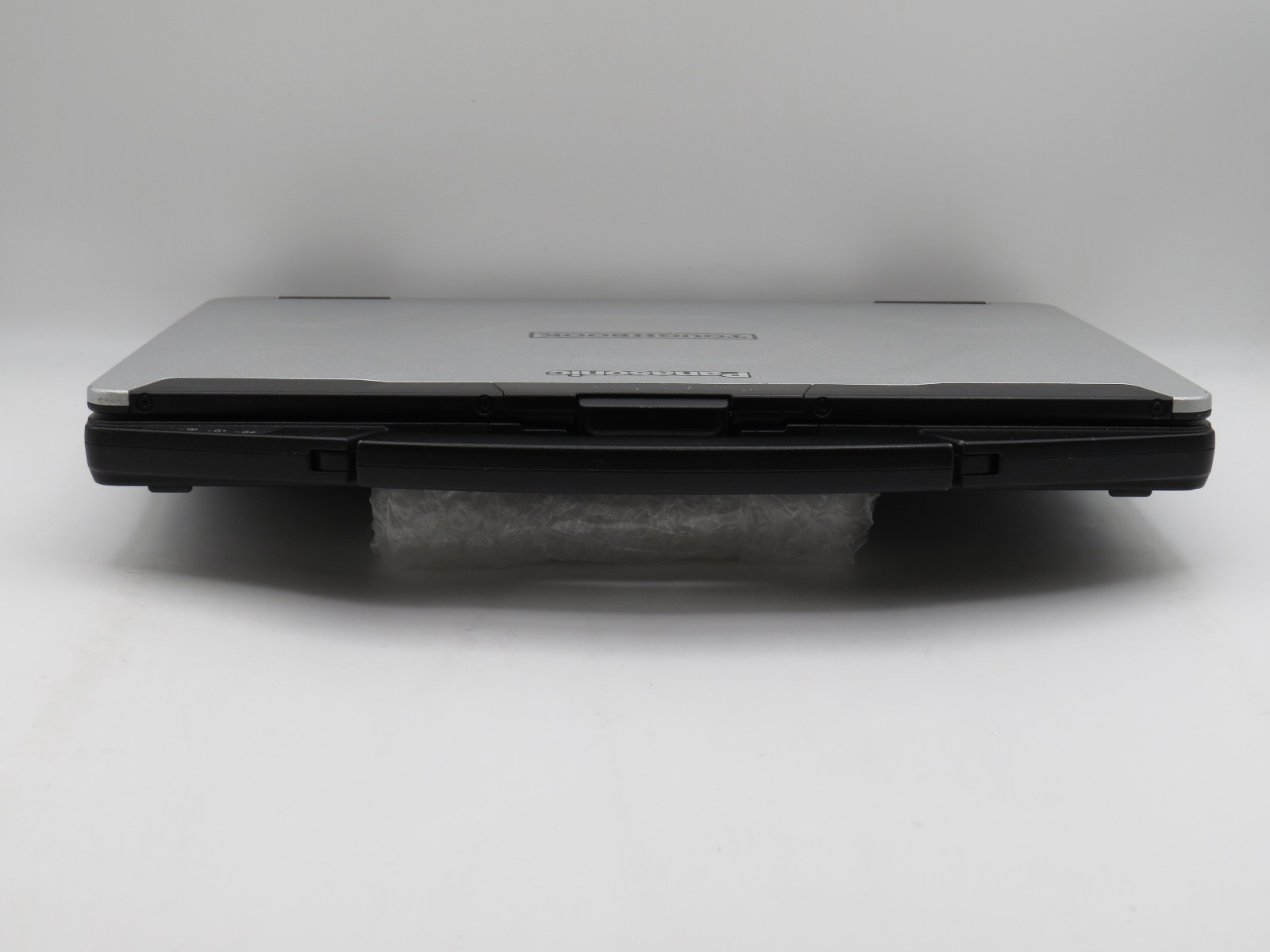 Toughbook CF-54 MK2 | i5-6300U @ 2.4GHz | 8GB DDR3 | 14″ | No HDD/OS/AC *READ*