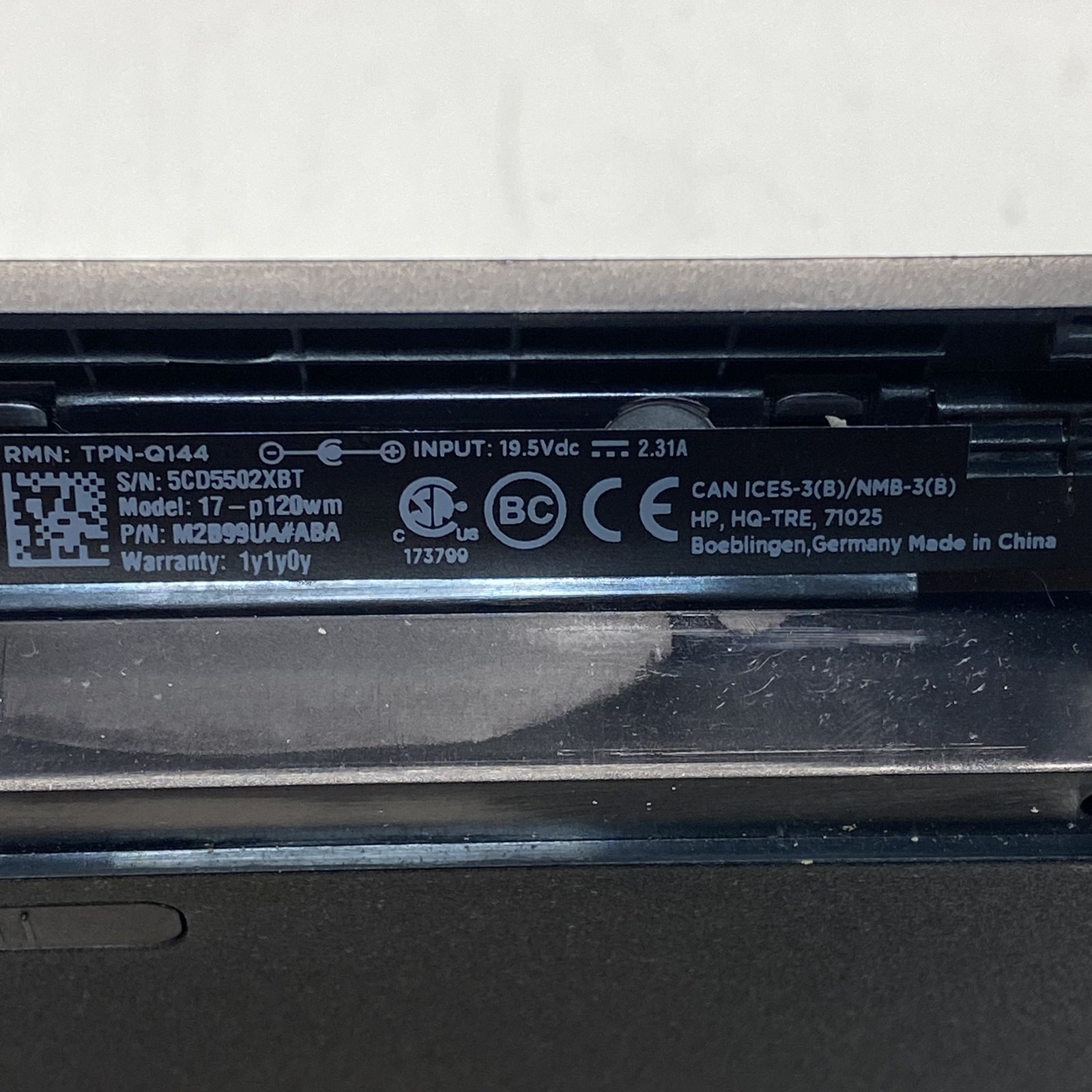 HP 17-p120wm 17.3″ Laptop AMD Windows 10