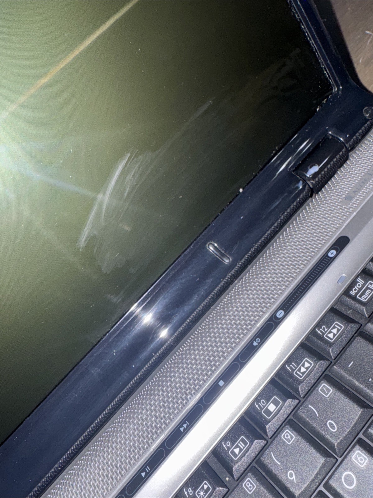 HP PAVILION DV6000 3gb ram NO HDD amd turion 64×2