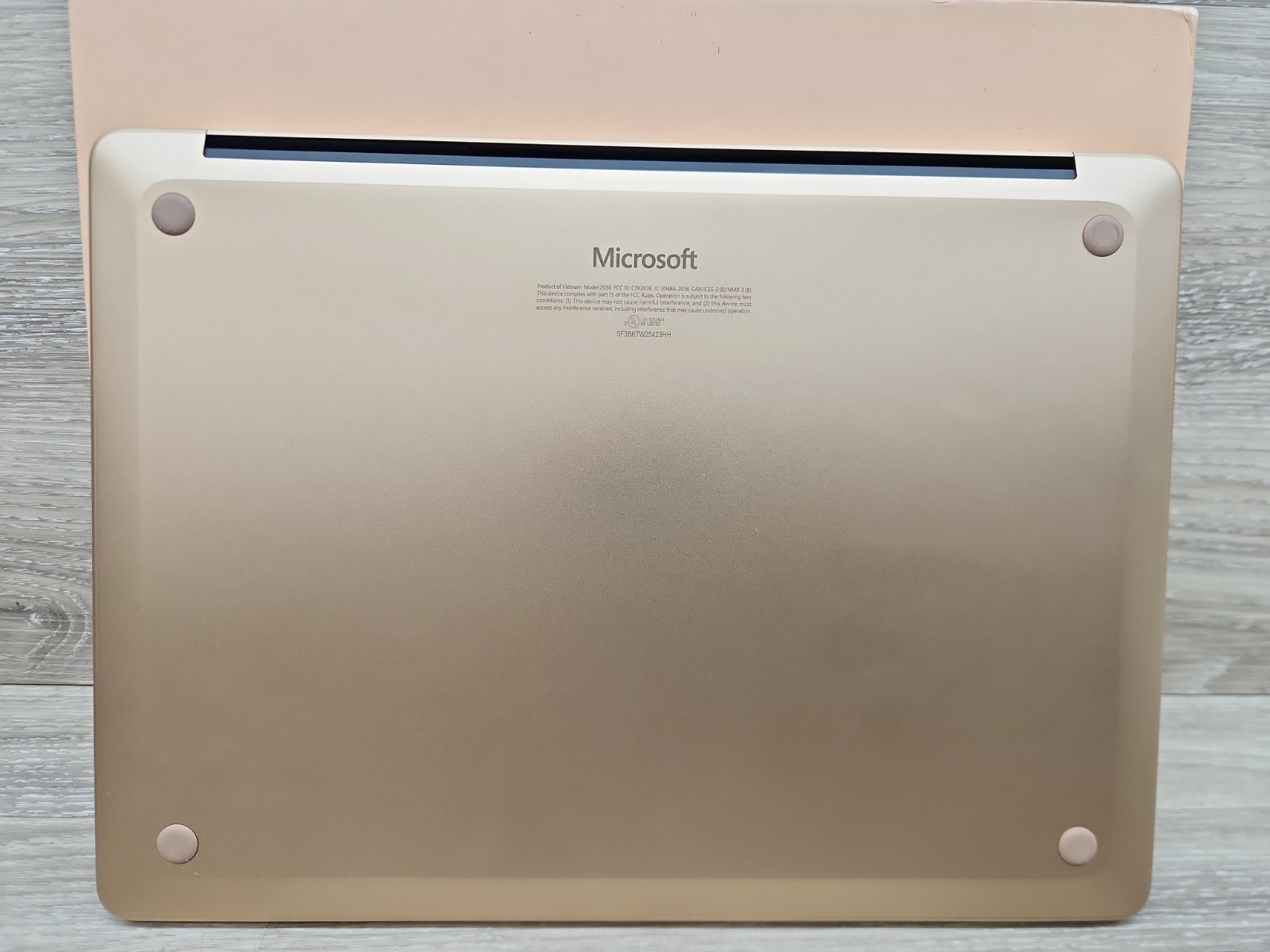 Microsoft Surface Laptop 7 13″ Snapdragon X Plus 16GB 512GB SSD (Read)