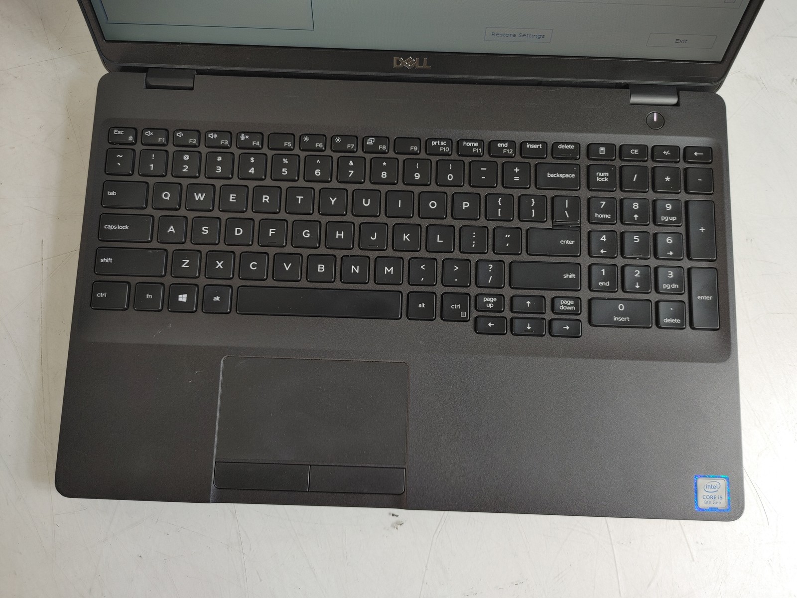Dell Latitude 5500 Core i5-8265U 1.60 GHz 8 GB DDR4 No HDD