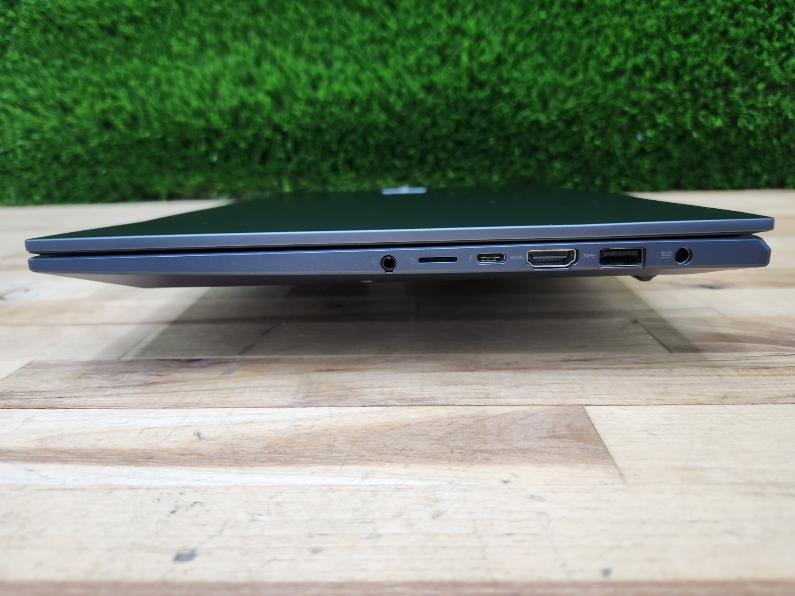 Asus VivoBook K6500Z 15.6″ FHD i5-12500H 2.5GHz 8GB 256GB SSD GTX 1650 Win 11 ~