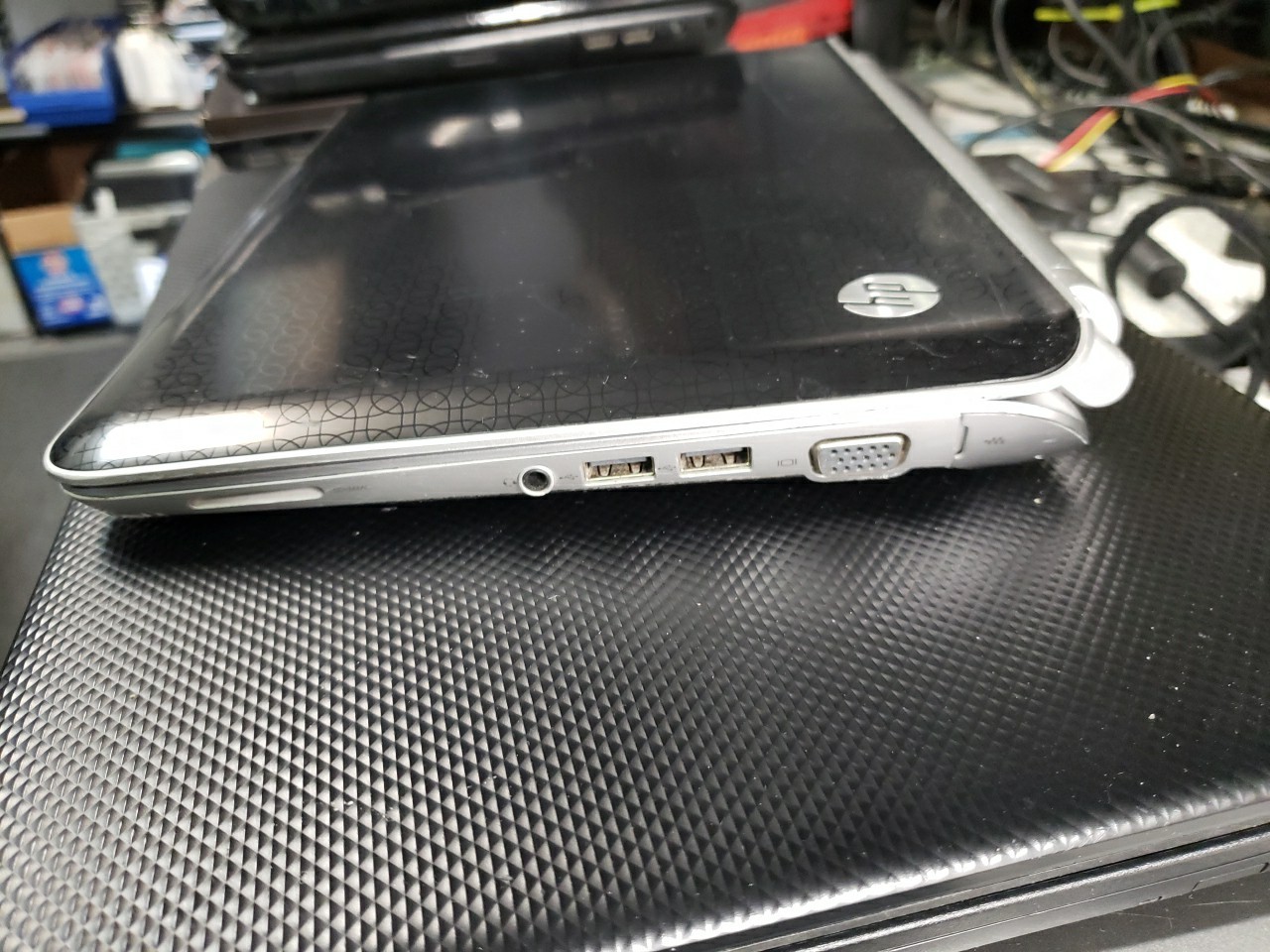 HP Pavilion DM1 AMD E-350 1600MHz 2 GB NO HDD/ POWER CORD FREE SHIP
