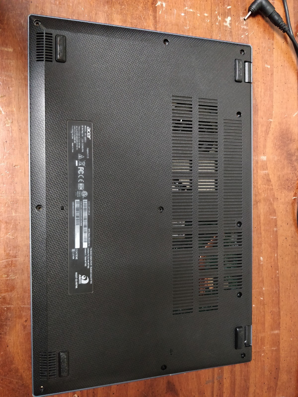 Acer Aspire 3 A315-24PT AMD Ryzen 5-7520U@2.80GHz 8GB RAM NO DRIVE PARTS 8715