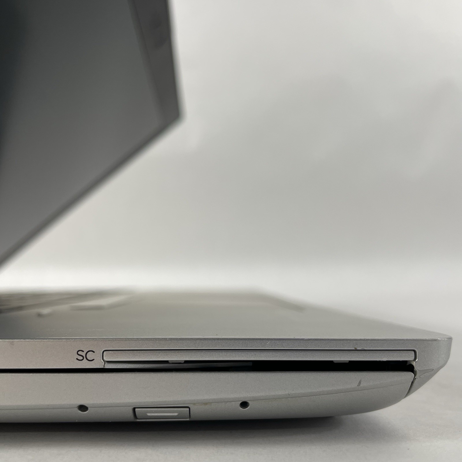 HP ProBook 650 G5 15.6″ i5-8265U 1.60 GHz 8 GB RAM No SSD/OS/AC – No Sound