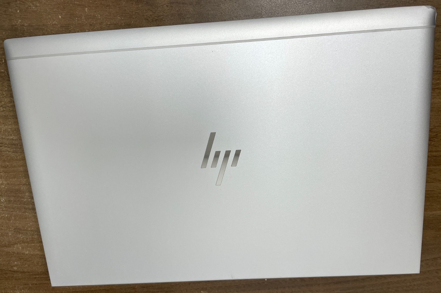 HP EliteBook 840 G8 14″ i5-1135G7 16GB 512GB Win 11 Pro, Dents (READ)