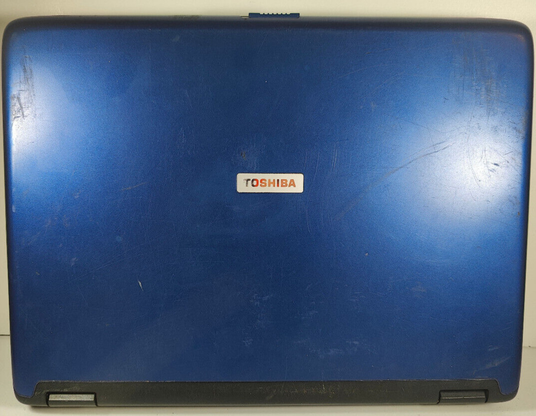 Toshiba Satellite A75-S211 15.4″ Intel Pentium 4 538 3.2GHZ 1.5GB RAM 64GB SD XP