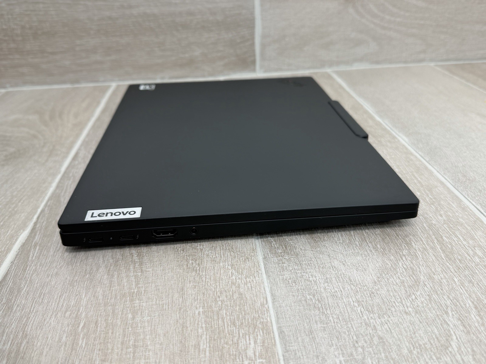 Dell Lenovo ThinkPad T145 Gen 5 14″ Ultra 7 165U 32GB RAM 512GB SSD Win-11