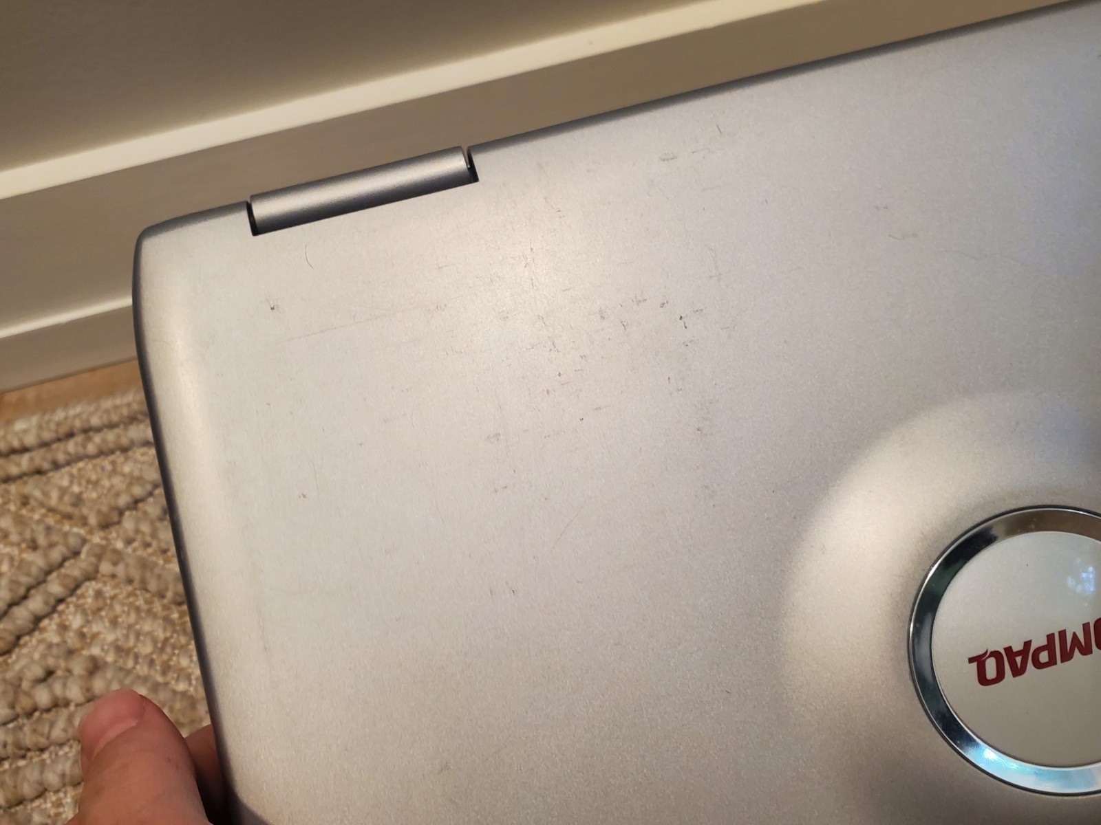 Vintage Compaq Presario 2500 Laptop – Tested, Works *Bad Battery, No Charger