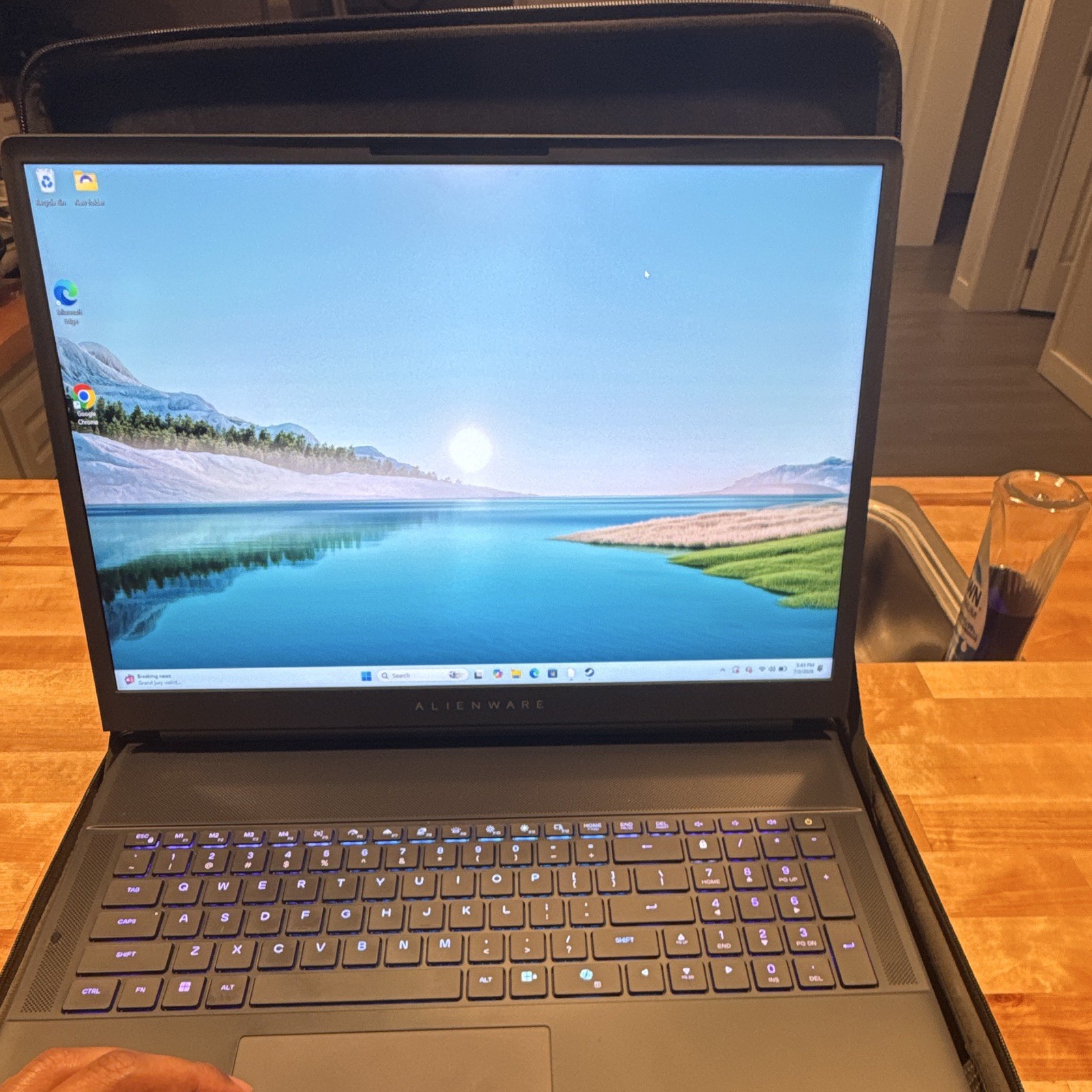 ALIENWARE AREA 51 18 Inch Screen Gaming Pc 64 GB Nvidia 2 Tb Storage Rtx5090