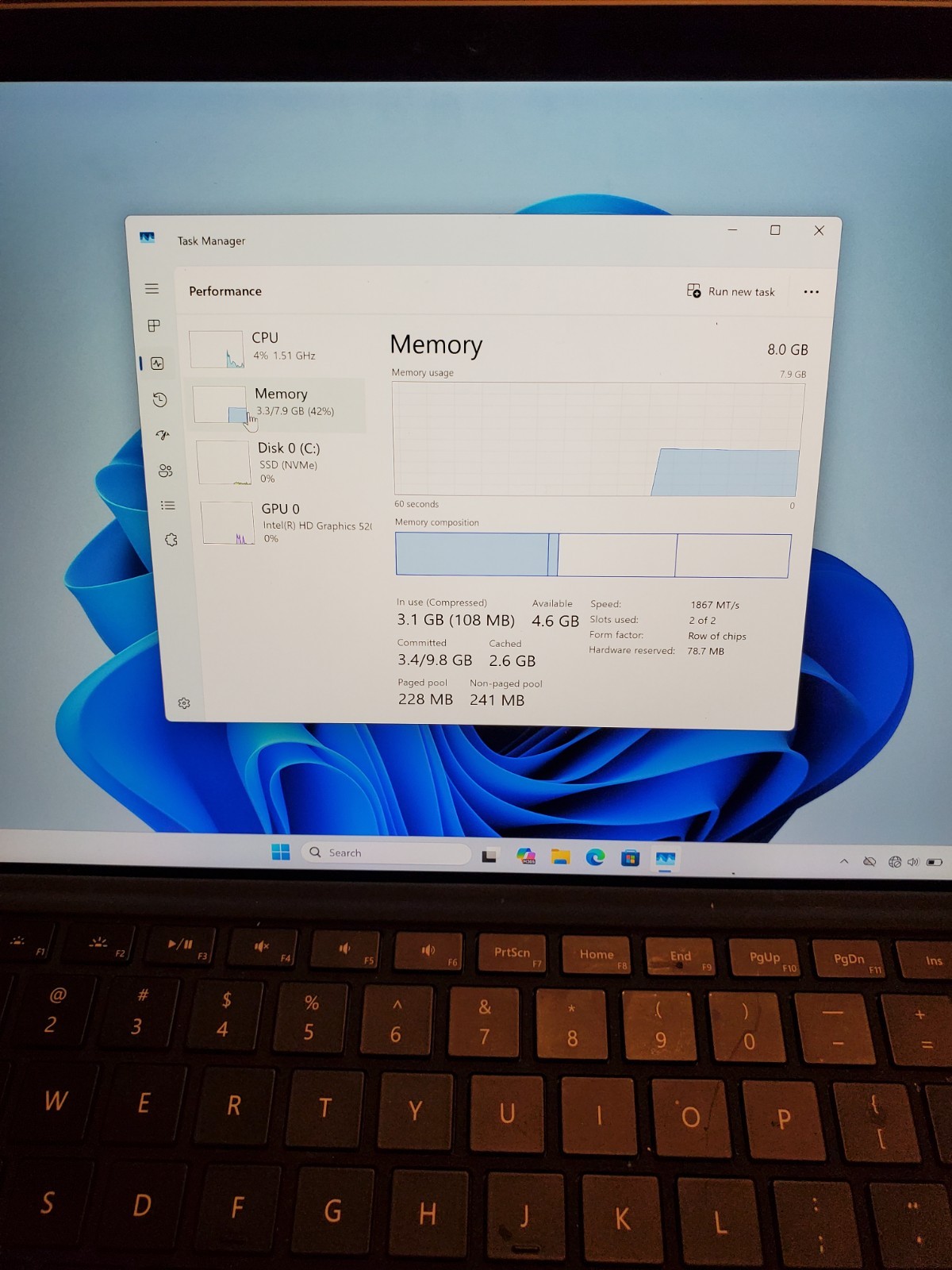 Surface Pro 4/ I5-6300U/8GB RAM/256GB SSD/Win 11 Pro Activated/used