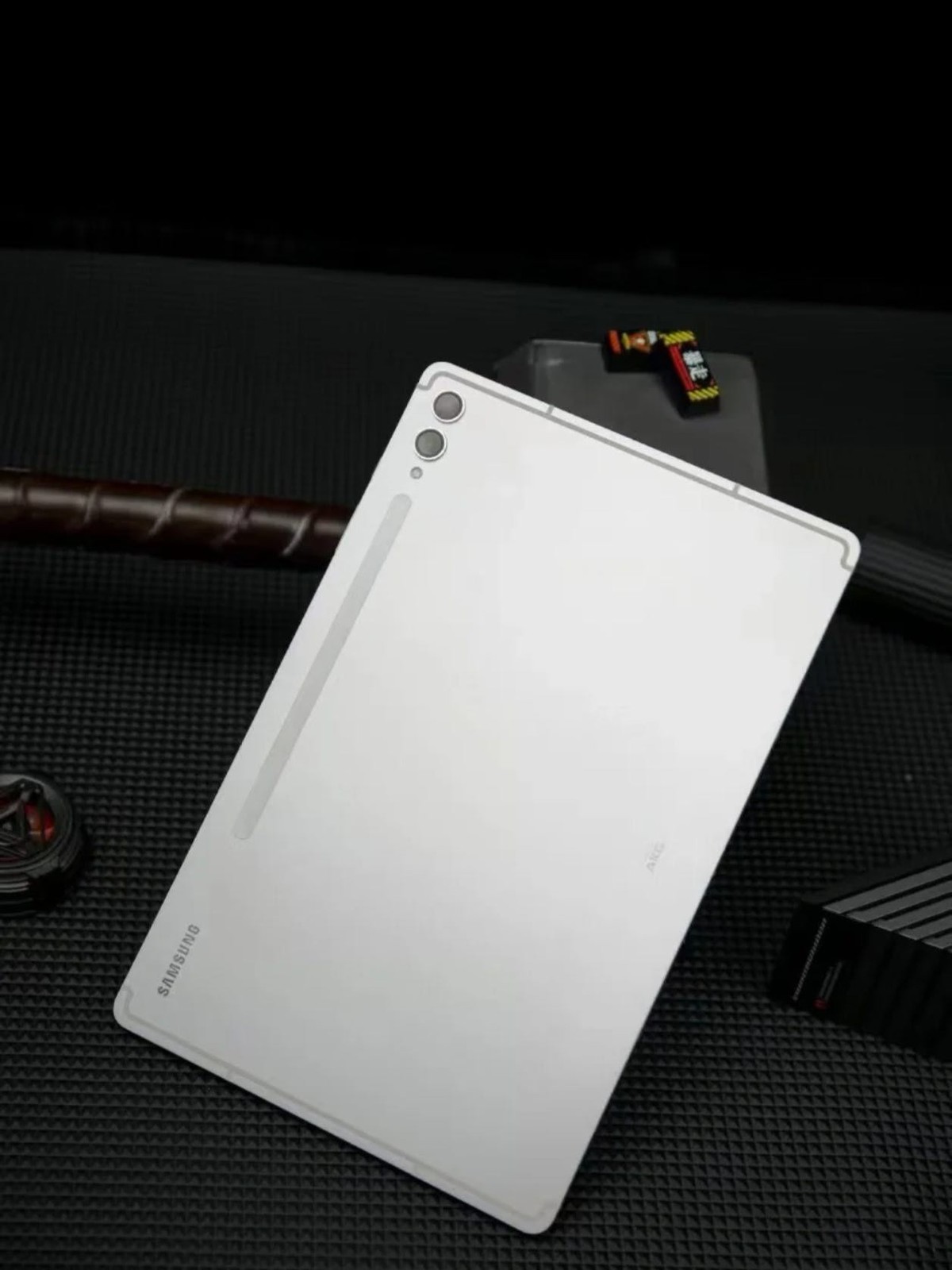 Samsung Galaxy Tab S9+ 12.4″ 13MP Snapdragon 8 Gen 2 10090mAh WIFI Android