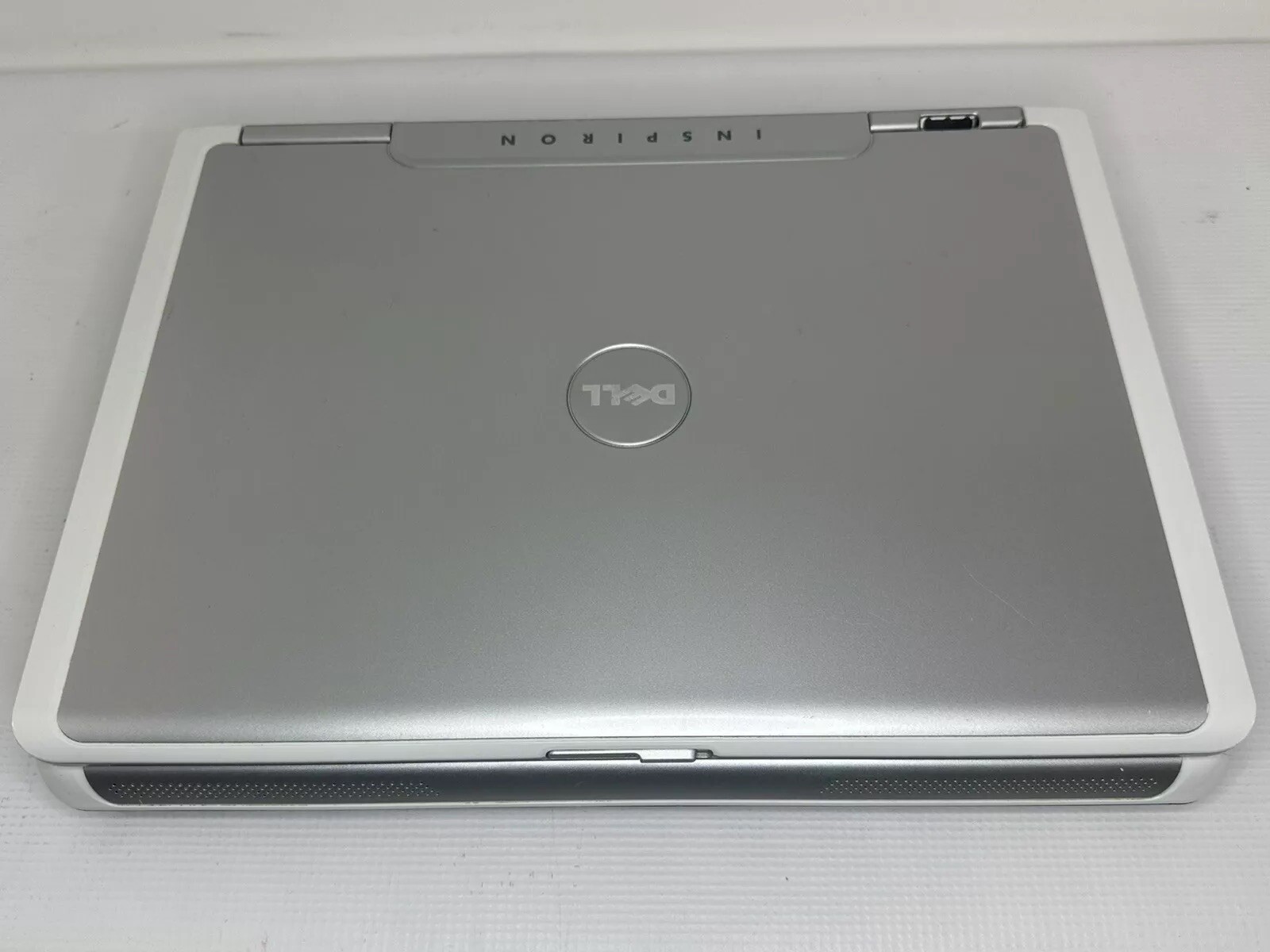 Dell Inspiron Laptop 1501 AMD ATHLON 64×2 2GB RAM 120GB HDD For Parts Repair